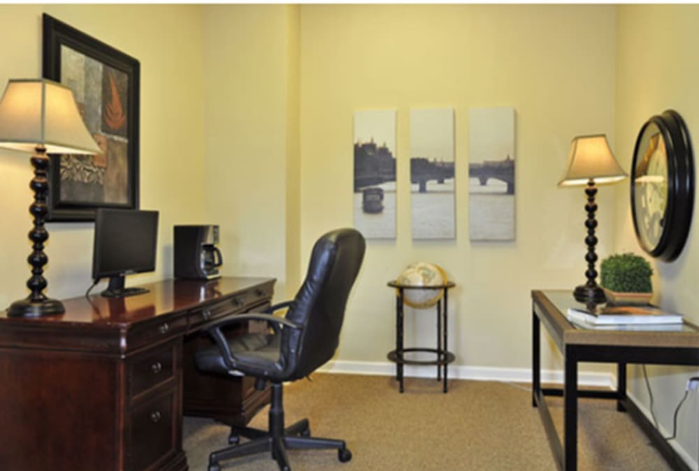 Office space at Champion Lake Apartment Homes in Shreveport, Louisiana
