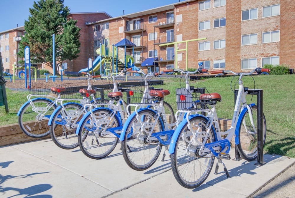 Bike share at Bennington Crossings Apartment Homes in Alexandria, Virginia