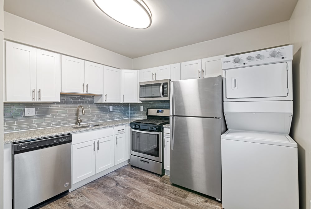 Bright, mordern kitchen at The Fairways Apartment Homes in Blackwood, New Jersey