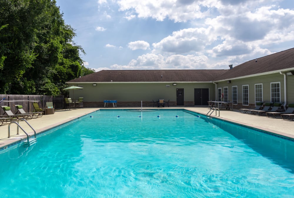 Beautiful blue sky with a luxurious pool Jackson Grove Apartment Homes in Hermitage, Tennessee