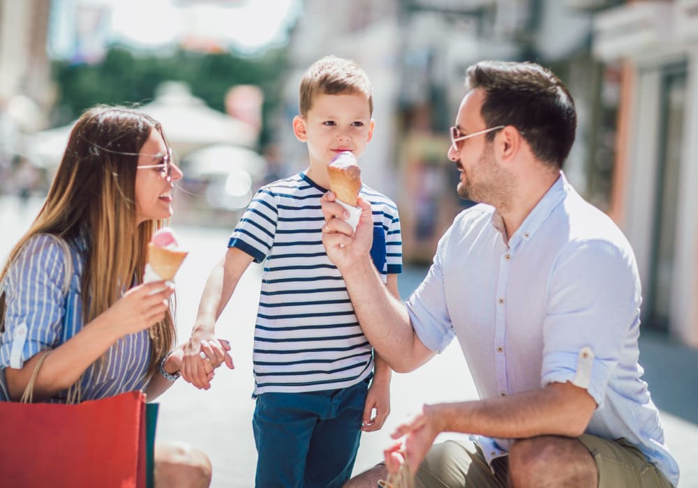 Family enjoying the town near Lewes, Delaware near Jefferson Apartments