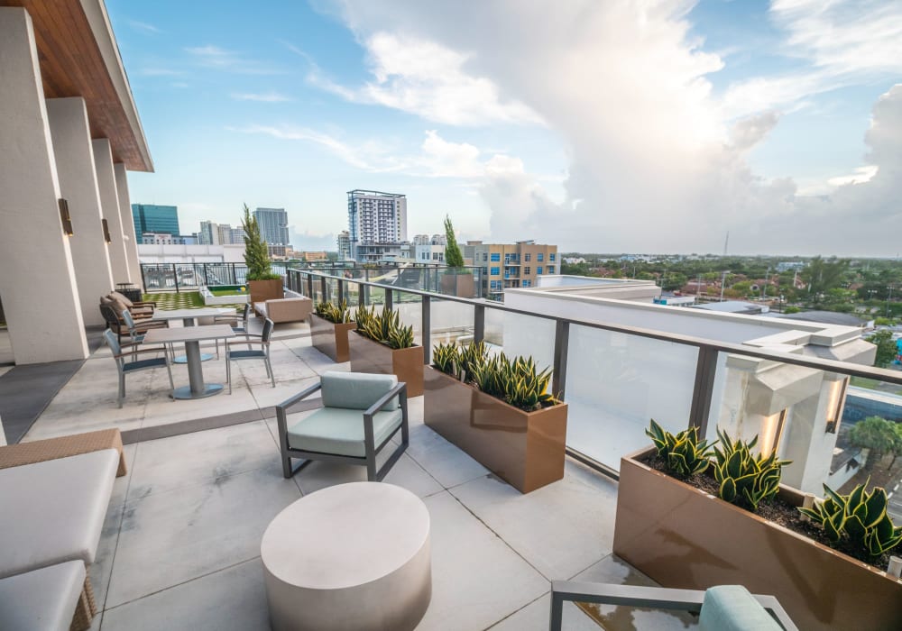 Outdoor terrace seating at Motif in Fort Lauderdale, Florida