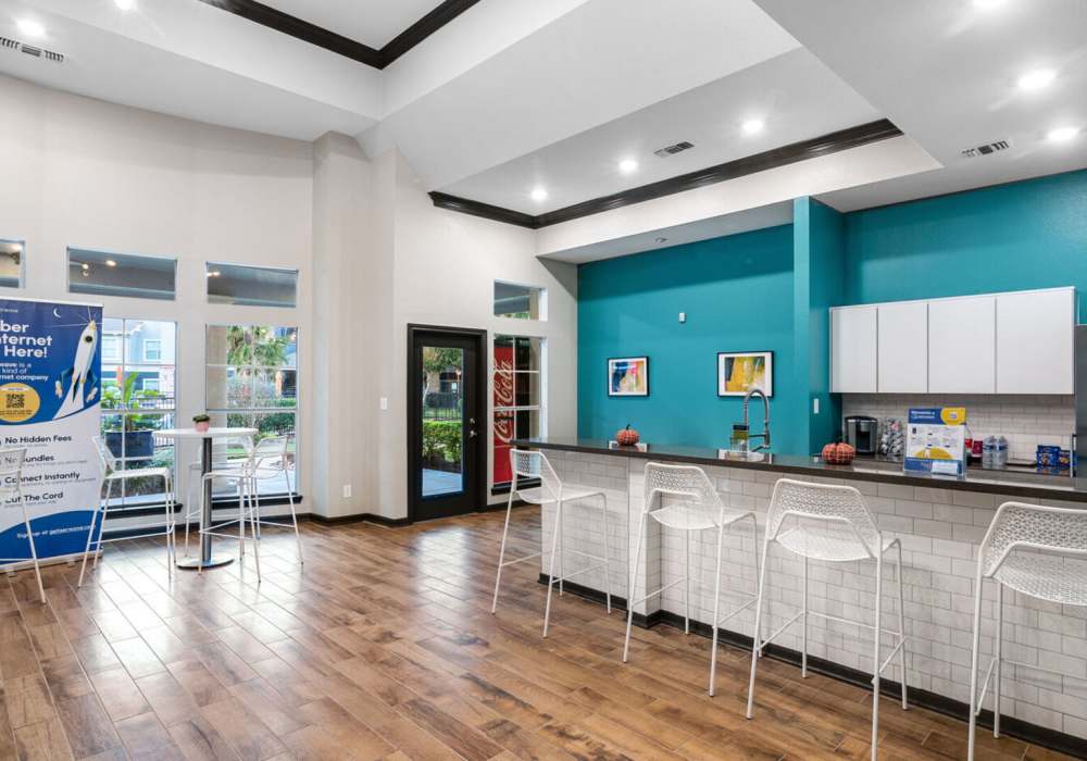 Community area for the residents at Hollister Place Apartments in Houston, Texas