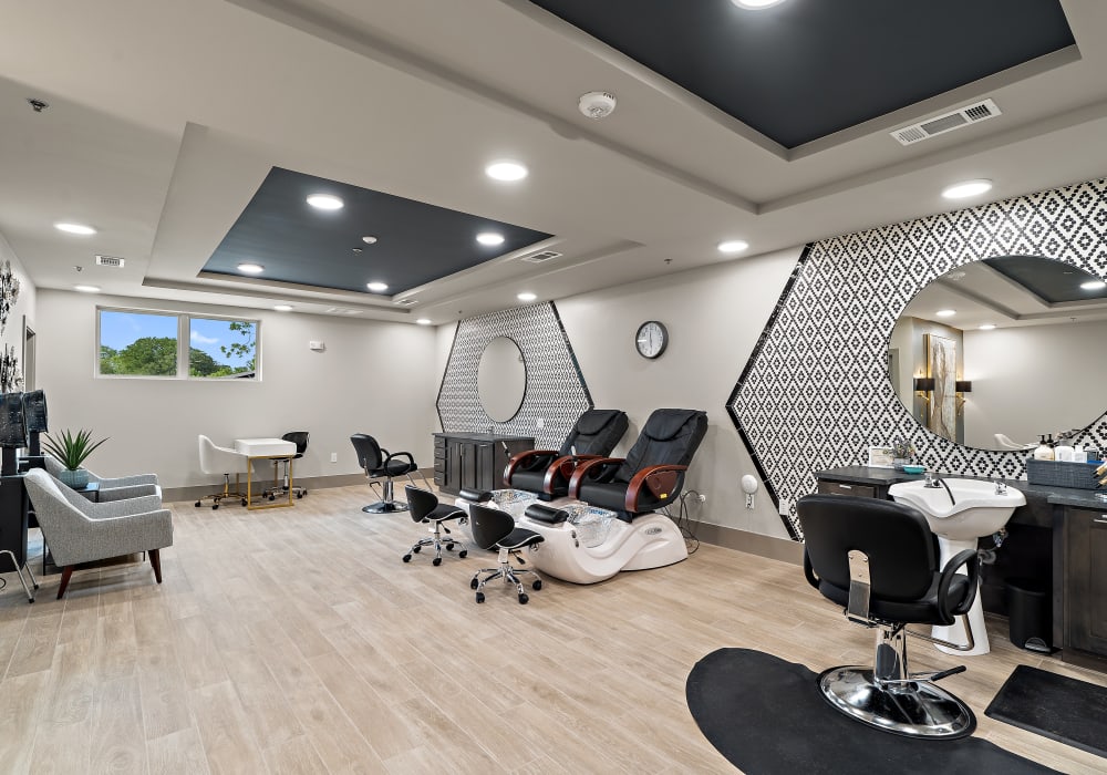 Salon at The Preserve at Willow Park in Willow Park, Texas