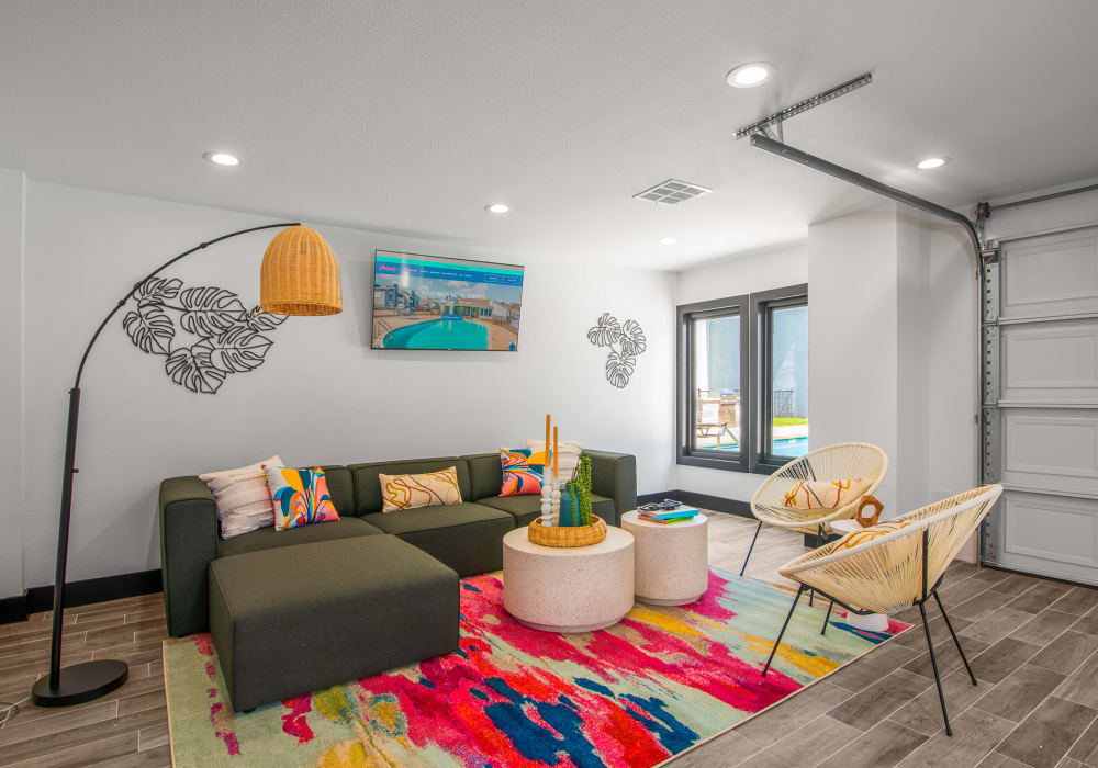 Cool community area at Sagamore Apartment Homes in Benbrook, Texas