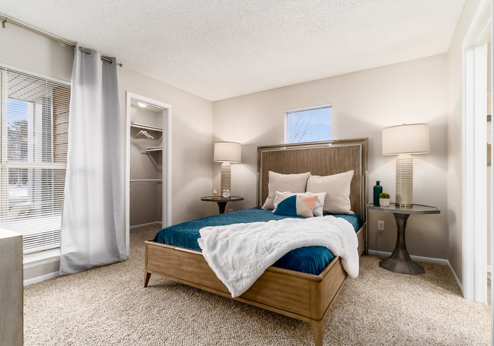 Bedroom with ample closet space at Sterling Place in Columbus, Ohio