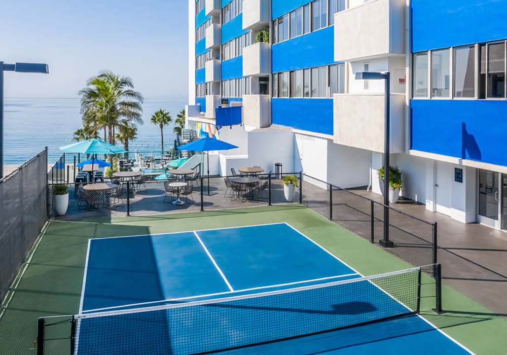 Pickle ball court at 1900 Ocean Apartment Homes in Long Beach,California