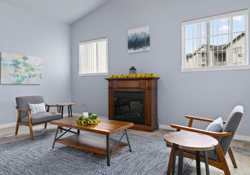  A cozy living room at Heron Creek Apartments in Moses Lake, Washington