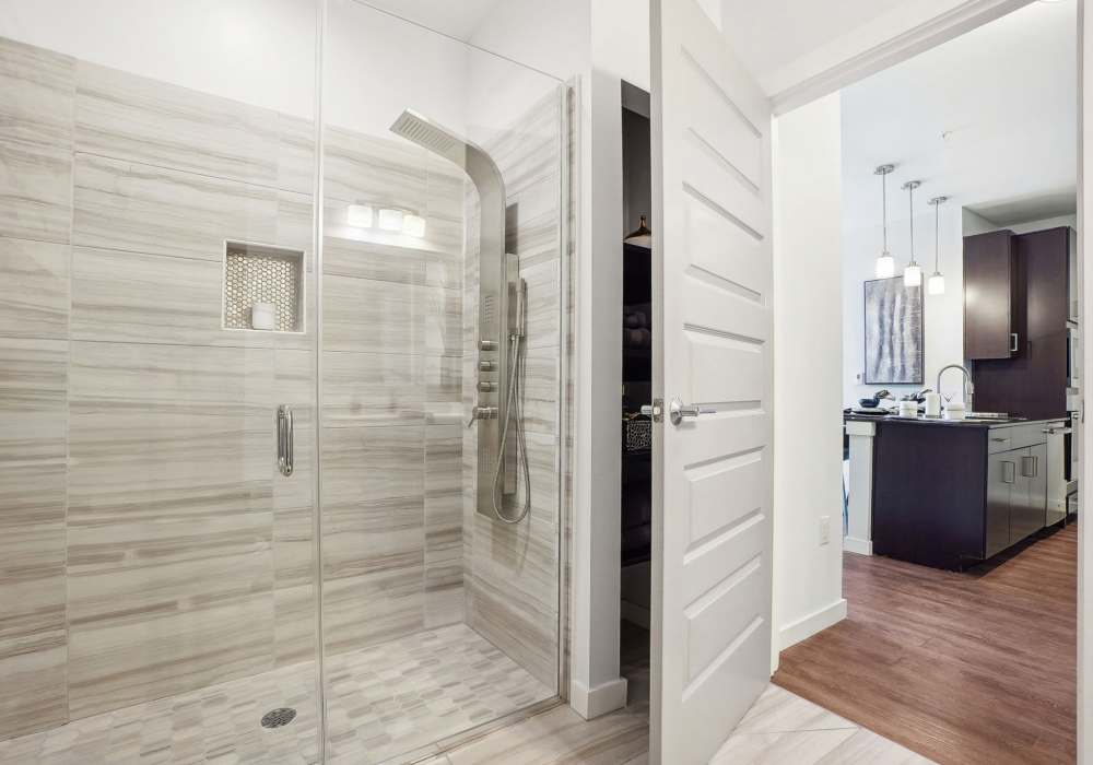 Huge bathroom at Carroll at Bellemeade in Greensboro, North Carolina