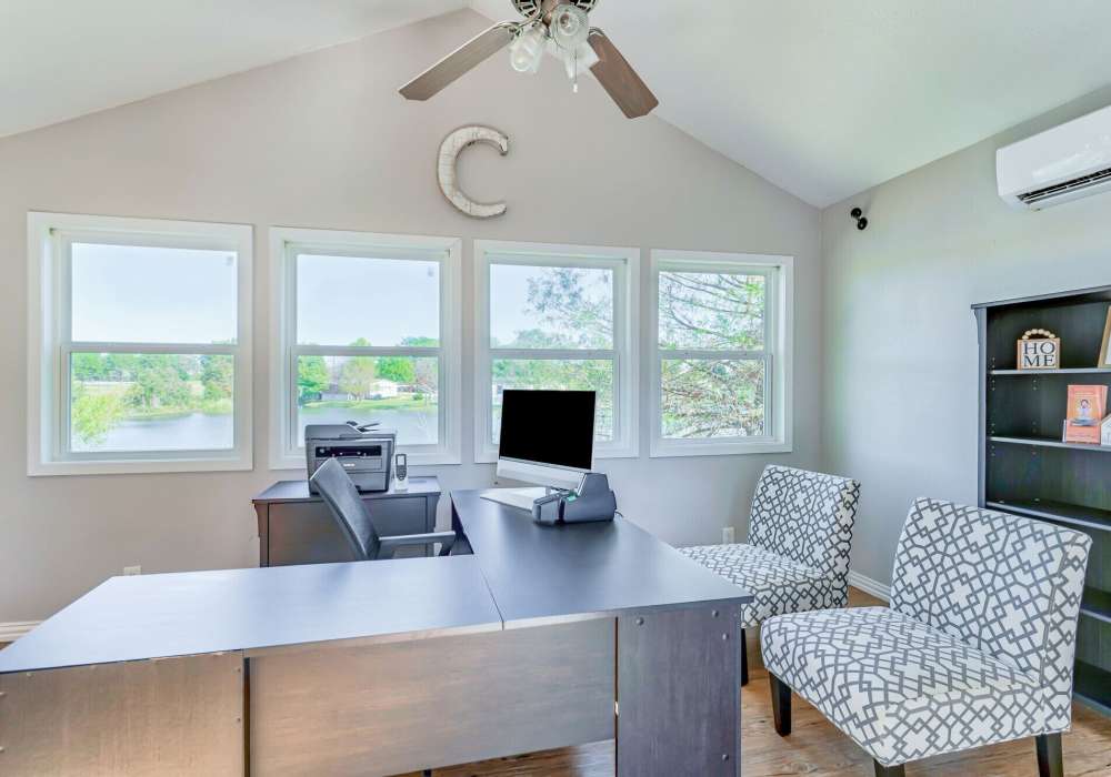 office at Canton Lakeside Village in Canton, Texas