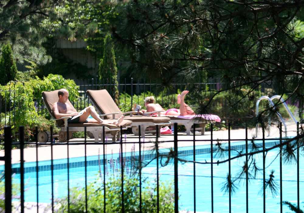  Swimming pool at Cedars of Edina in Edina, Minnesota  