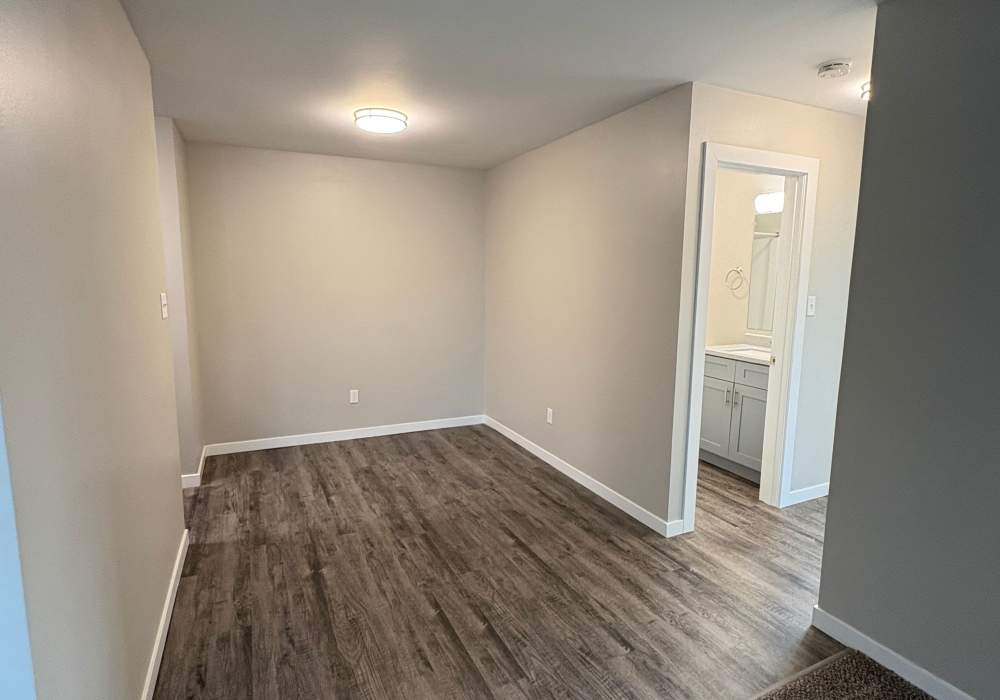 Unfurnished dining area at Broadway Crossing Apartments in Merrillville, Indiana 