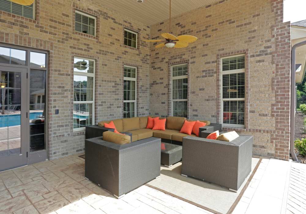 Open exterior living room at Heron Pointe in Nashville, Tennessee