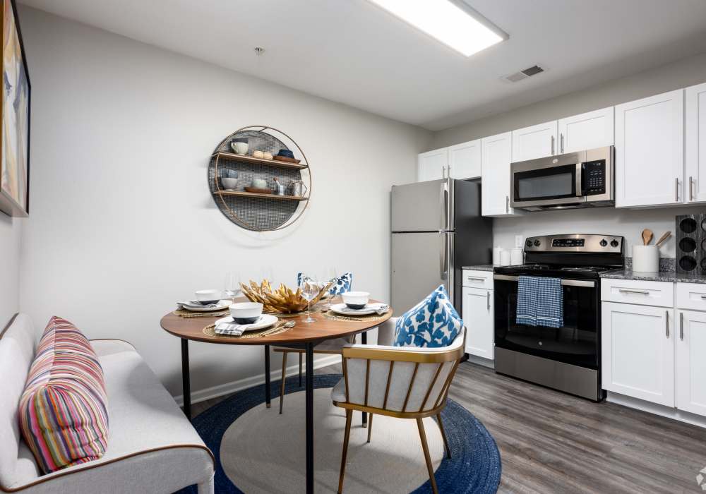 Apartments Greensboro, North Carolina apartments at Battleground North