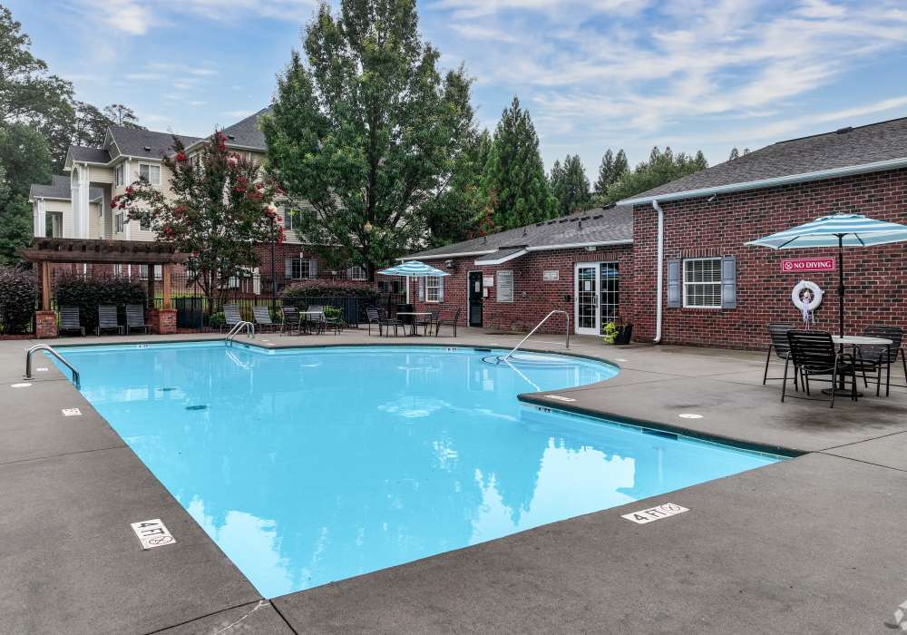 Apartments Greensboro, North Carolina apartments at Battleground North