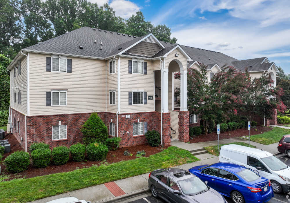 Apartments Greensboro, North Carolina apartments at Battleground North