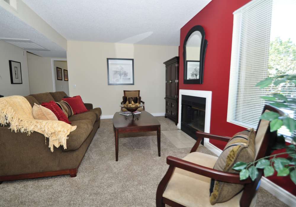 Spacious living room at Shadowridge Summerwind in Vista,California