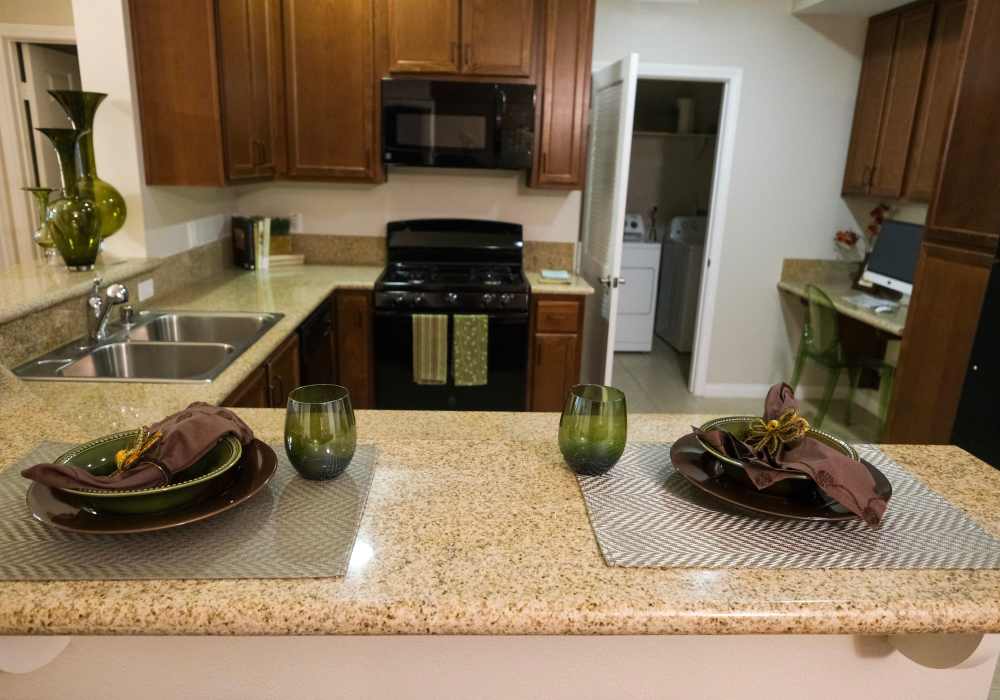 This is a picture of a Belluno floorplan kitchen with bar