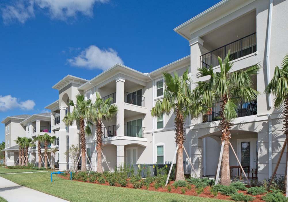 Modern buildings at Messina Luxury Apartments in New Smyrna Beach, Florida