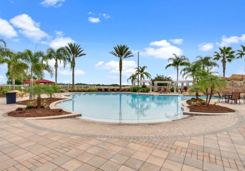 Community pool at Victoria Park Apartments in Davenport,Florida