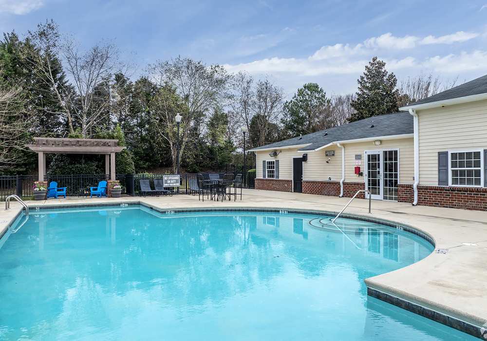 Comfortable apartments at Cedarcrest Village in Lexington, South Carolina
