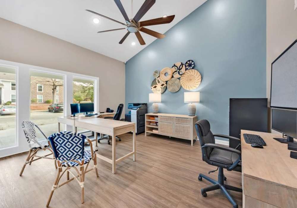Business center at Canebreak Apartments in Summerville, South Carolina