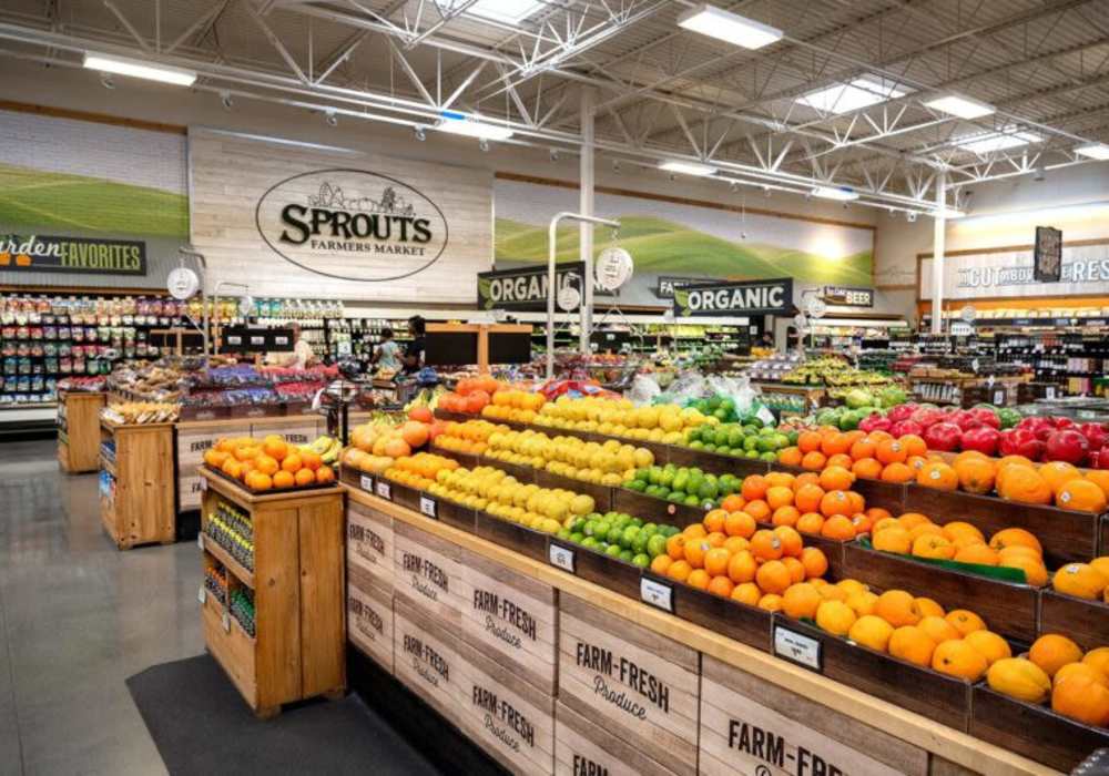 A grocery store near The Everly at Rouzan in Baton Rouge, Louisiana