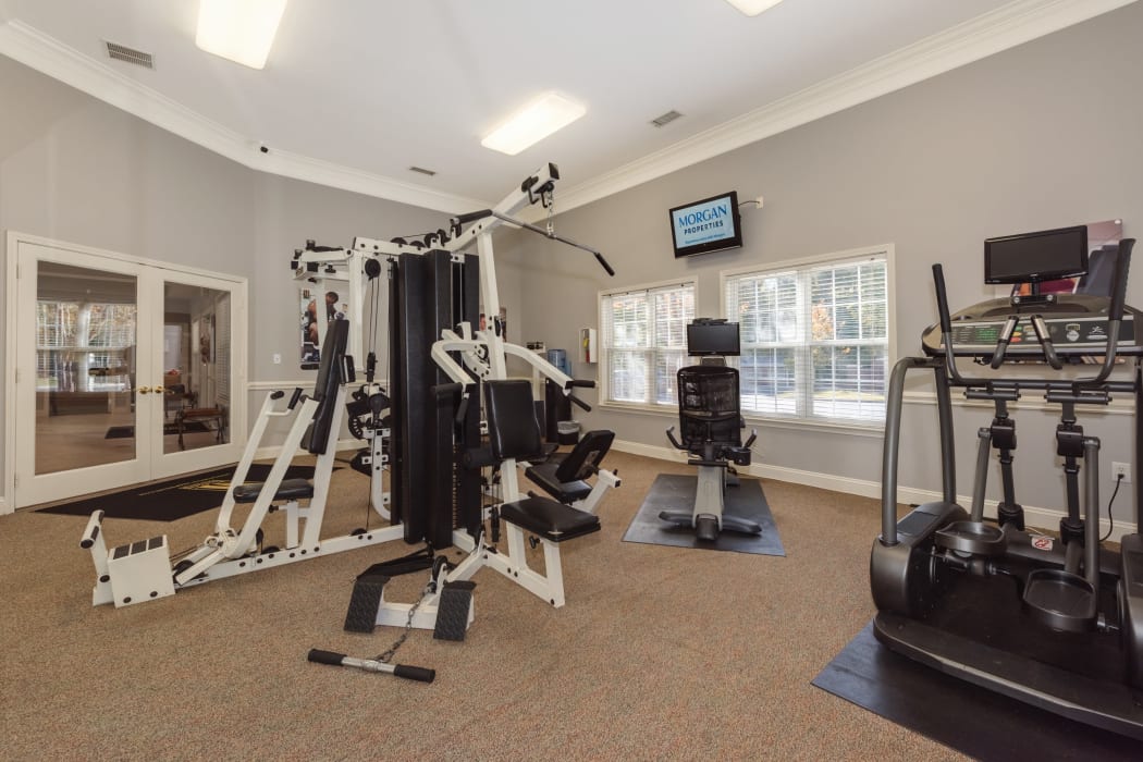 Enjoy Apartments with a Fitness Center at Forest Oaks Apartment Homes