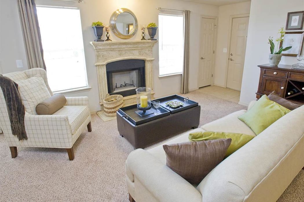 Living room at Villas at Stonebridge in Edmond, Oklahoma