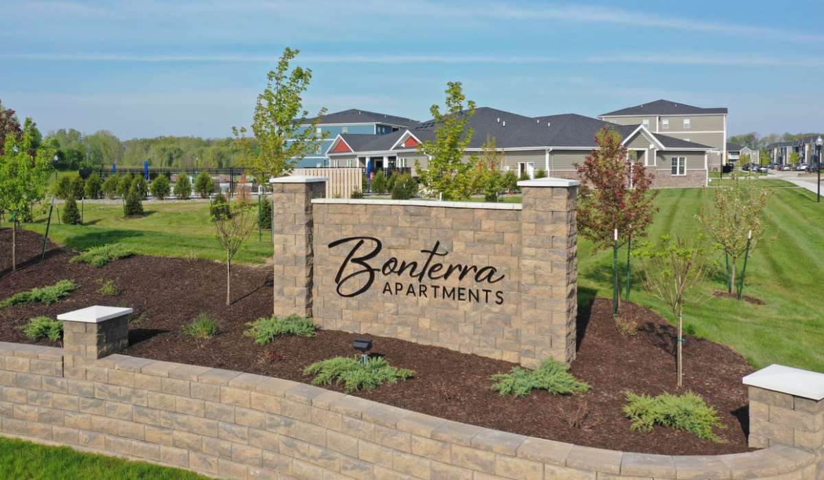 Landmark at Bonterra Apartments in Fort Wayne, Indiana