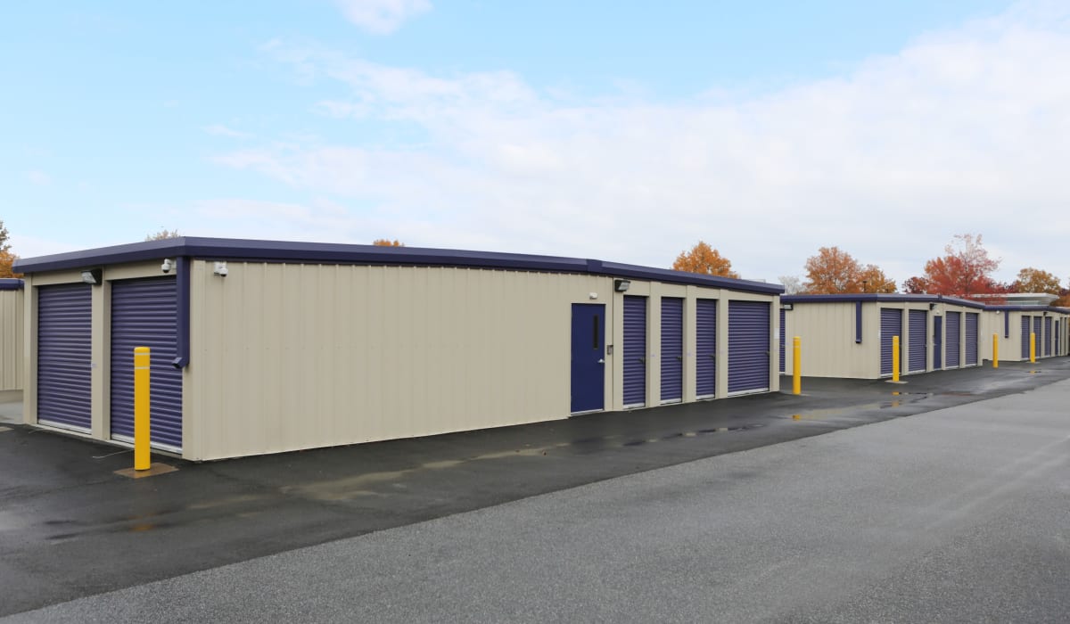 Drive-up units at StoreSmart Self-Storage in Columbia, South Carolina