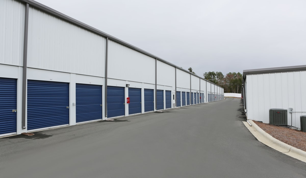 Exterior units at Midgard Self Storage in Lake Wylie, South Carolina