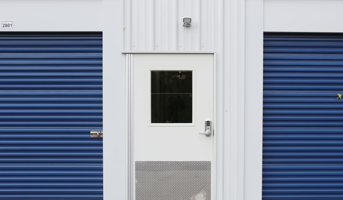 Exterior units at Midgard Self Storage in Lake Wylie, South Carolina