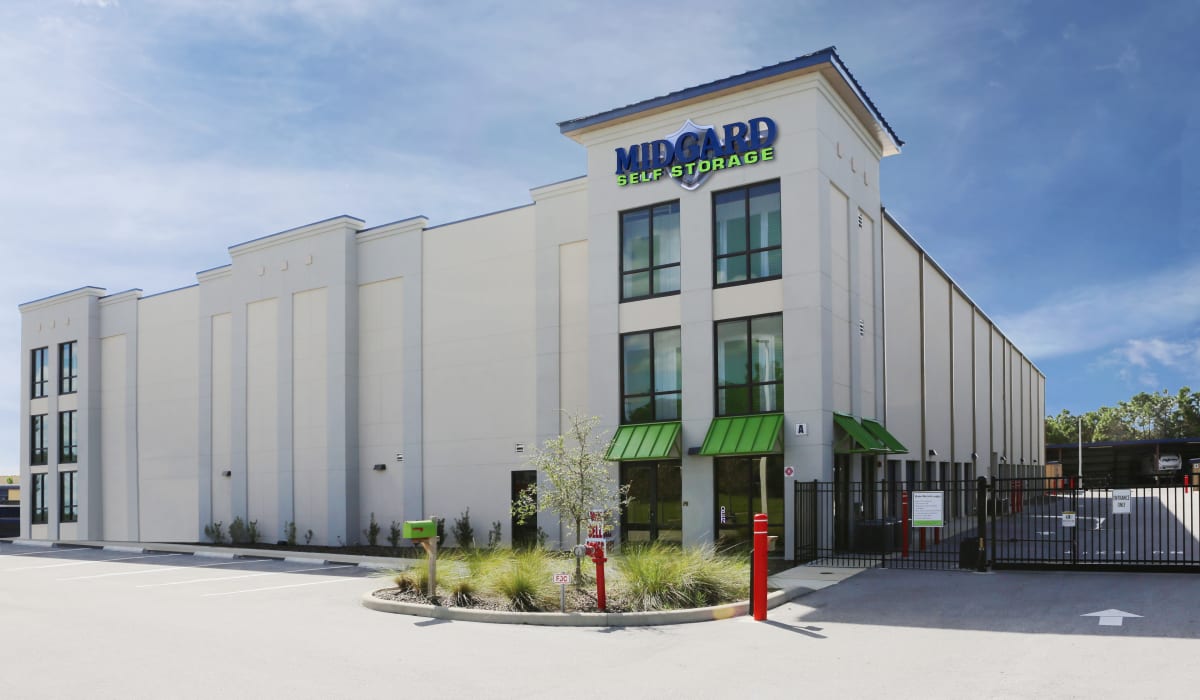 Exterior of Midgard Self Storage in Bradenton, FL