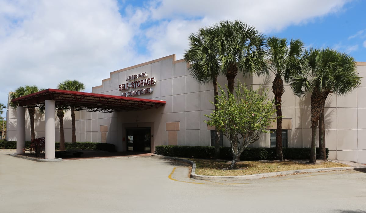Exterior at Jupiter Park Self Storage in Jupiter, FL