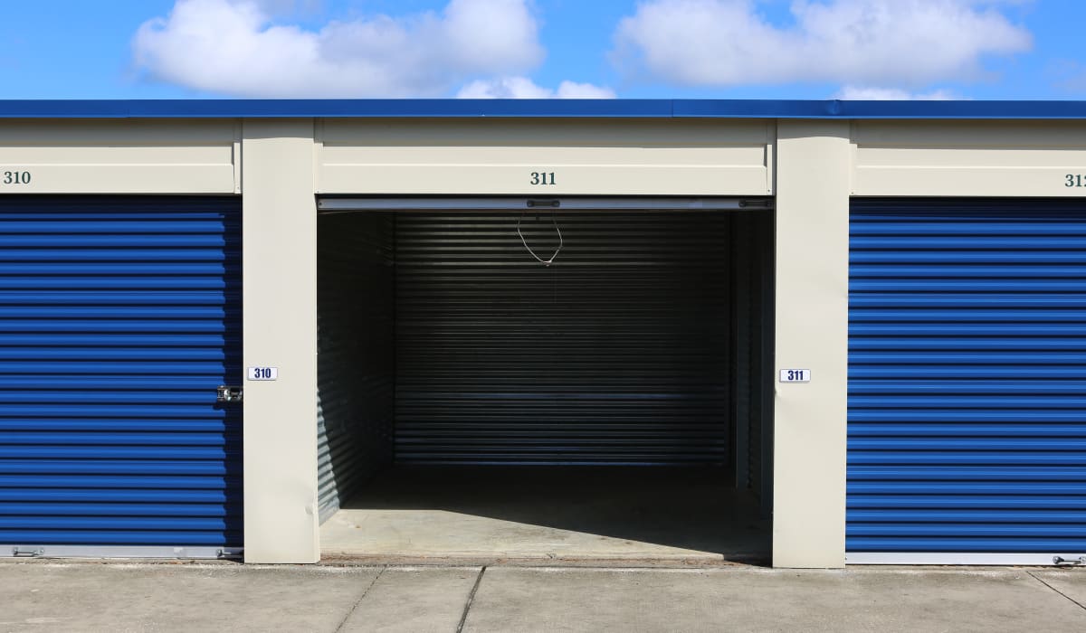 Roll up door at Midgard Self Storage in Newberry, FL