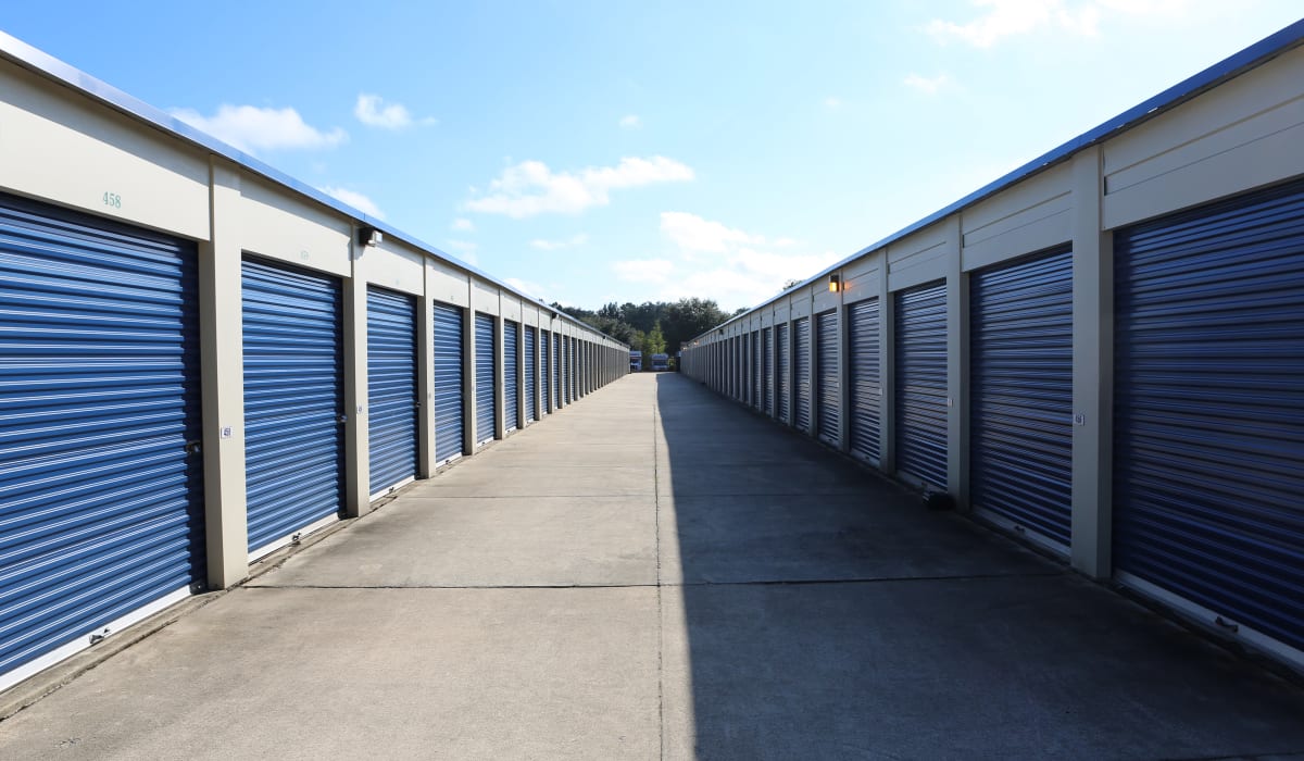Exterior units at Midgard Self Storage in Newberry, FL