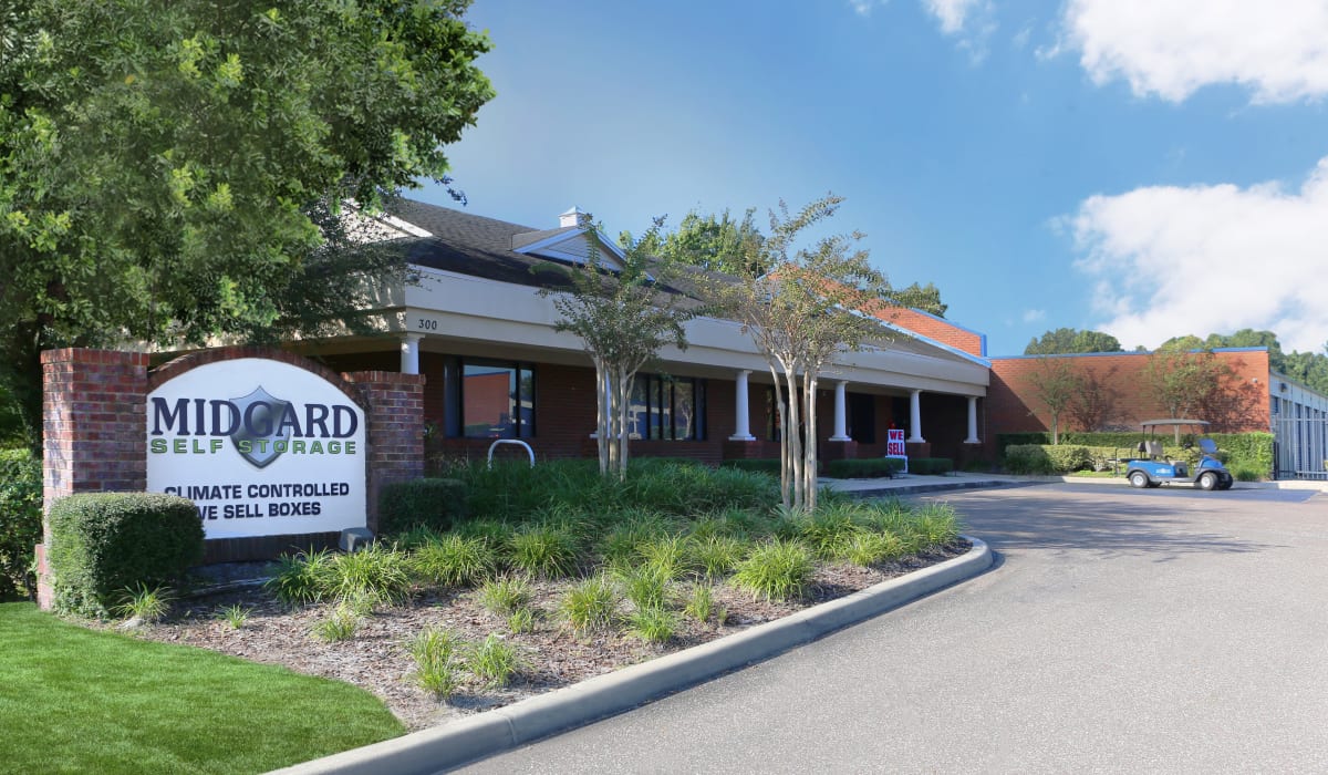 Exterior of Midgard Self Storage in Newberry, FL