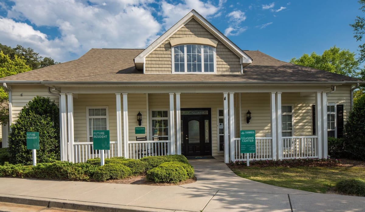 Exterior of clubhouse at Evergreen Commons in Union City, Georgia