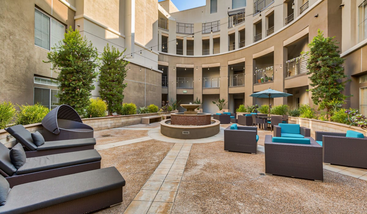 Luxurious outdoor seating and firepit amenities at 416 on Broadway in Glendale, California