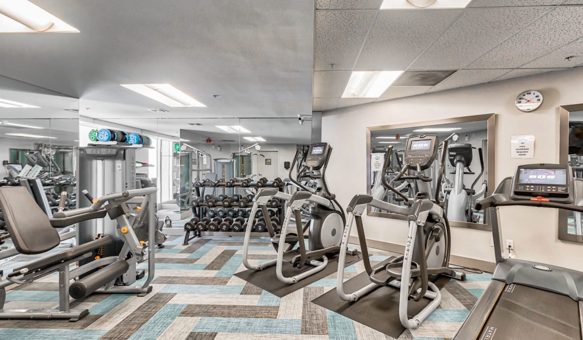 Fitness Center at 416 on Broadway in Glendale, California