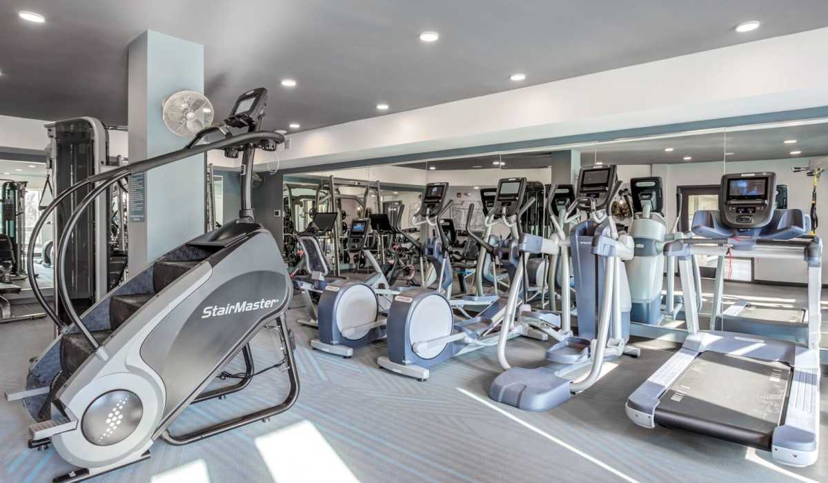 Luxury living at Maple and Main Apartments in Downers Grove, IL