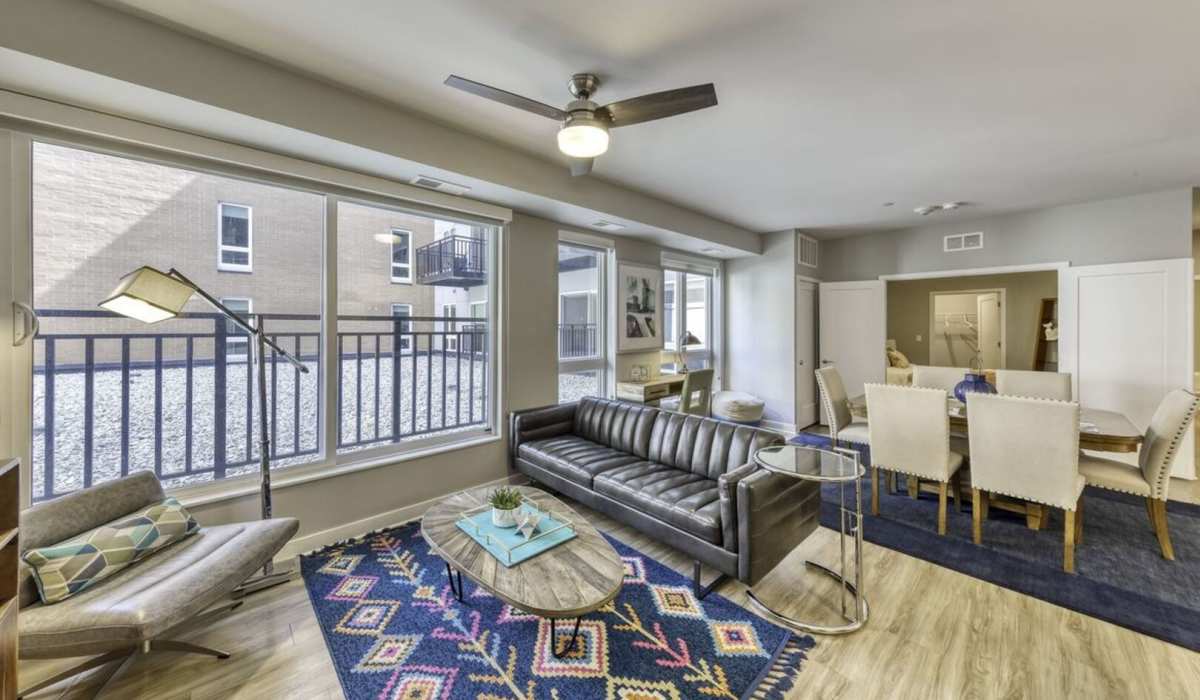 Luxury living at Maple and Main Apartments in Downers Grove, IL