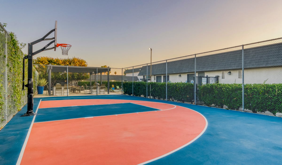 Basketball court at The Arbors at Magnolia in Anaheim, California