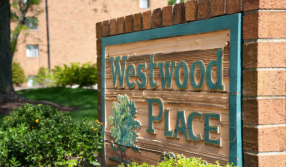  Westwood Place in Strongsville, Ohio