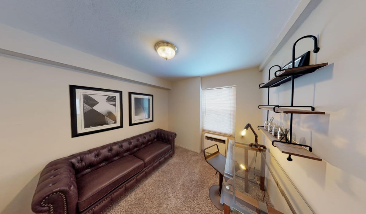 Photos of Rugby Square Apartments Apartments in Syracuse, NY