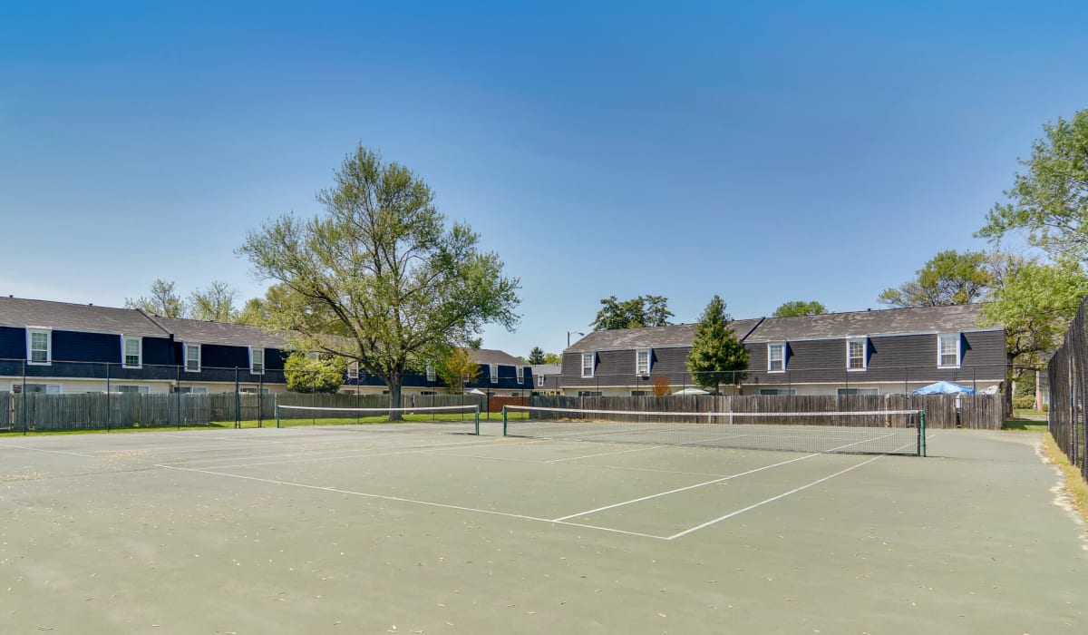 Tennis court at Old Bridge Apartments in Richmond, Virginia
