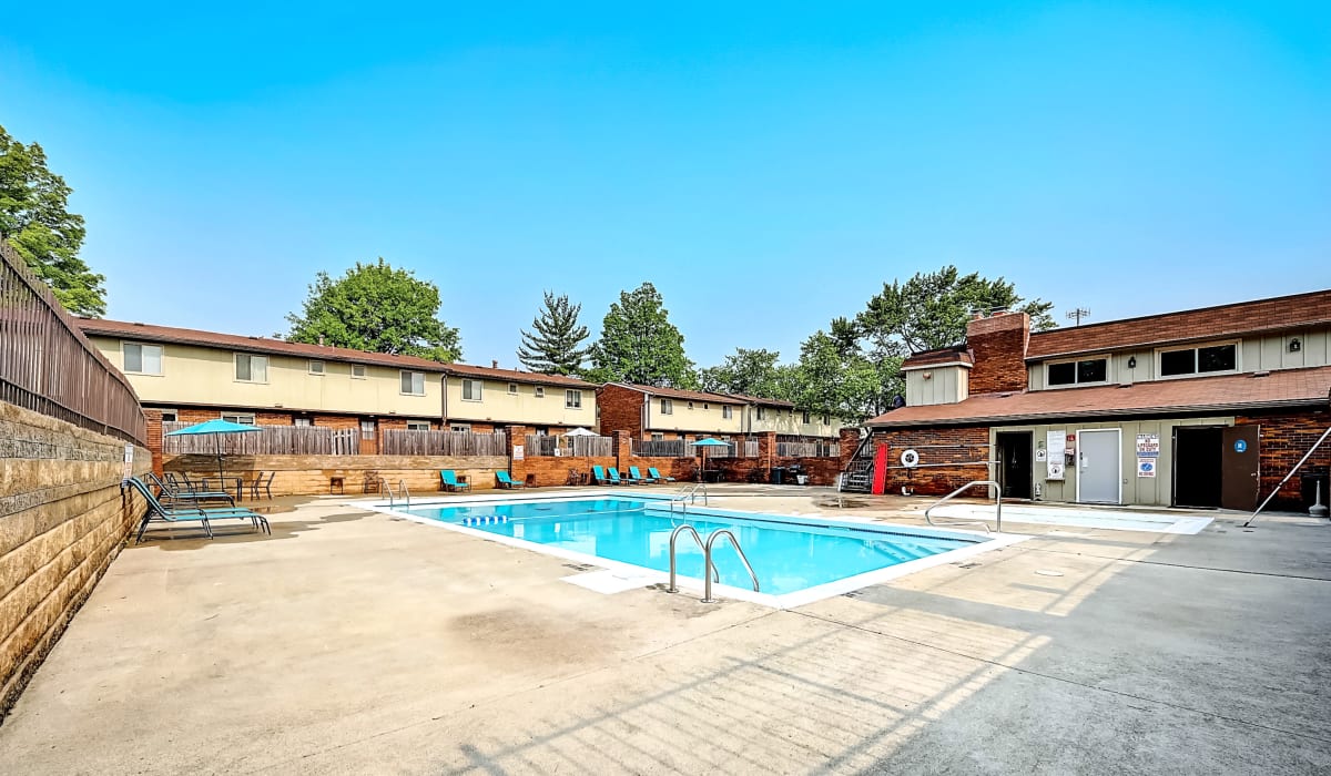 Bright pool at Eden at Bexley Crossing in Columbus, Ohio