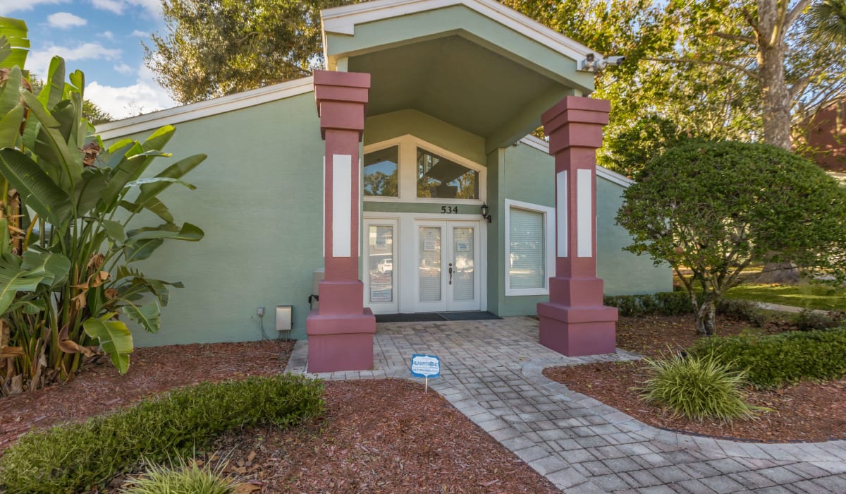Entrance to the leasing office at Stone Creek at Wekiva in Altamonte Springs, Florida
