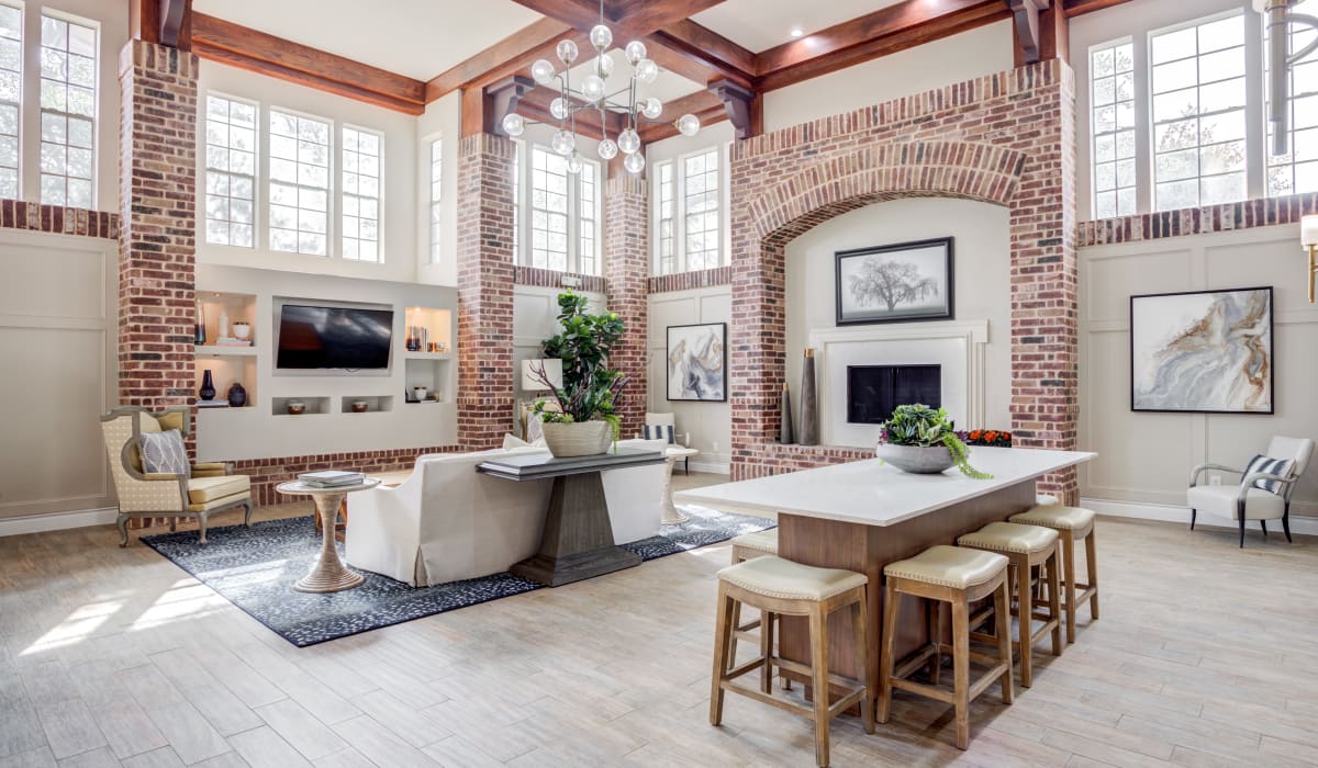 clubhouse with seating at Sonterra Heights in San Antonio, Texas